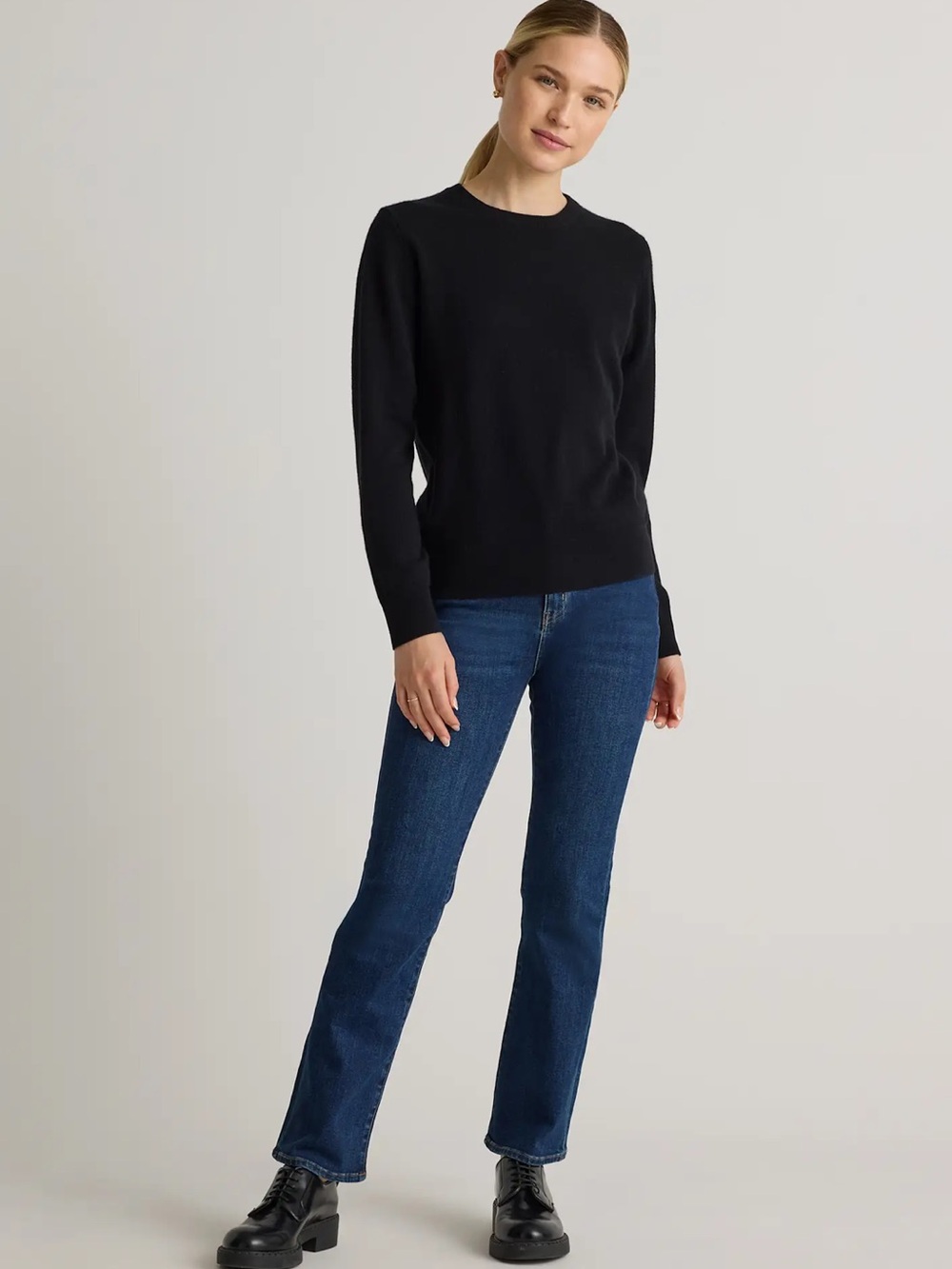 Quince -  Mongolian Cashmere Crewneck Sweater
